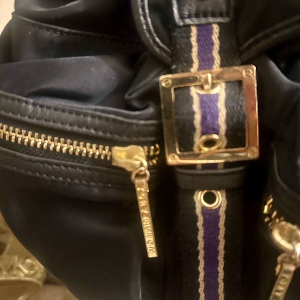 Tory Burch Nylon Backpack – Black & Gold – Authentic - Picture 5 of 16